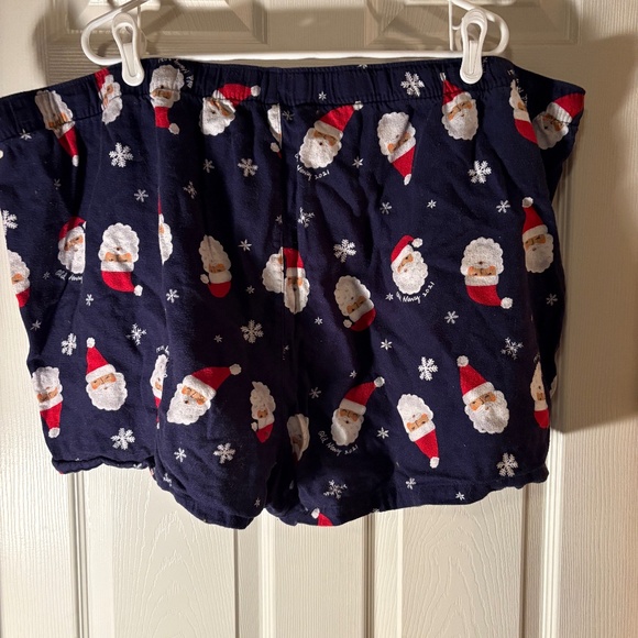 Old Navy Flannel Santa PJ shorts size 4x - Picture 1 of 3